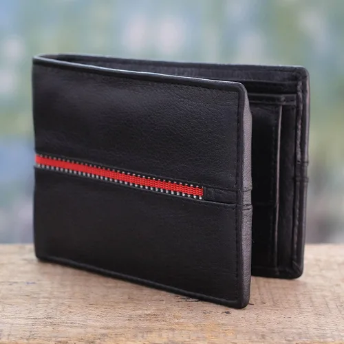 Vista 2 de NOVICA Cartera de cuero negro hecha a mano para hombre suave en rojo Negro