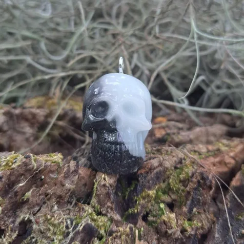 Vista 5 de Paquete de 8 moldes de silicona de resina de calavera, kit de moldes de vela con cabeza de calavera 3D para pulseras de resina, arcilla, fundición