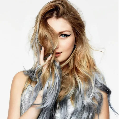 Vista 5 de L'Oreal Paris Color para pelo colorista, espray de un día, Plateado