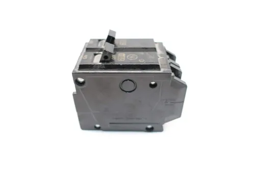 Vista 3 de GE Disyuntor Magnético THQL2120-2-Pole, Montaje Enchufable, 20A 120/240V - Tamaño Estándar