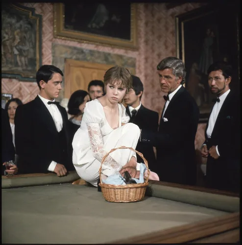 Vista 2 de Rabbit in the Pit ( Häschen in der Grube ) [ Blu-Ray, Reg.A/B/C Import - Germany ]