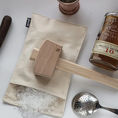 Vista 5 de Set de mazo Glacio y bolsa Lewis – Martillo de madera y bolsa de lona resistente para hielo triturado Herramienta de bar reutilizable