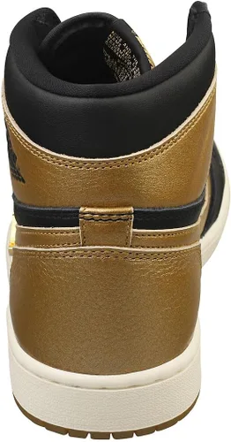 Vista 4 de Nike Men's Air Jordan 1 Retro High OG Sneaker