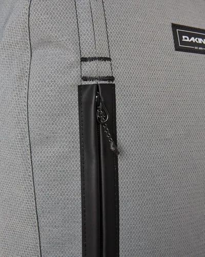 Vista 4 de Dakine Red 30L Mochila, Madera de laurel., Viajar