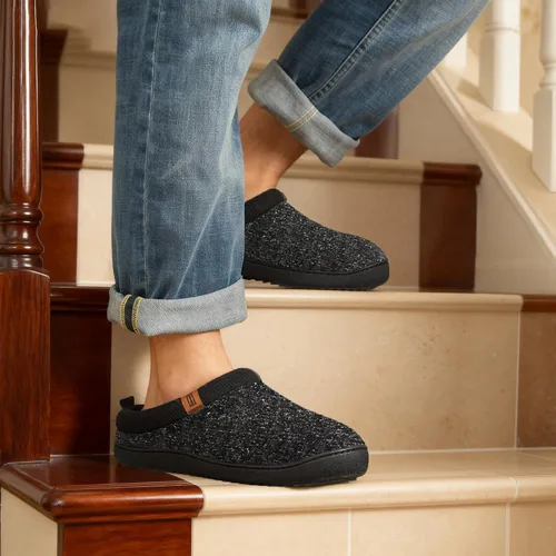 Vista 2 de MERRIMAC - Zapatillas de deslizamiento para hombre, cómodas, con espuma viscoelástica, antideslizantes, para interiores, zapatos de casa Negro