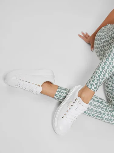 Vista 7 de Guess Denesa para mujer