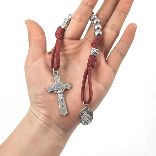 Vista 6 de Nazareth Store Fuerte Militar Una Década Paracord Rosario Plata Cuentas Bolsillo Coche Rosario Reza Por Nosotros Medalla de San José y Cruz de San