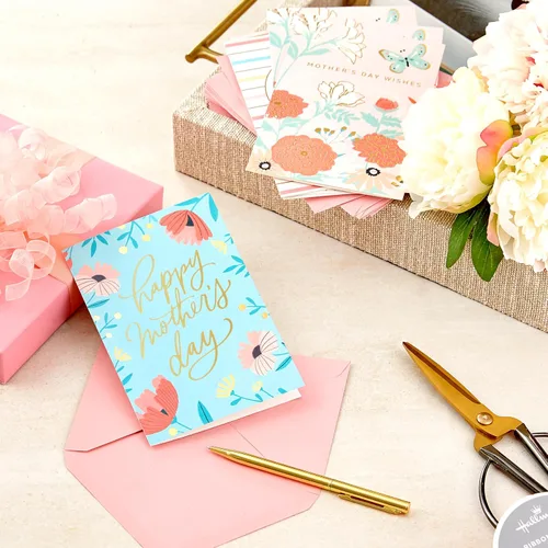 Vista 2 de Hallmark - Surtido de tarjetas para el Día de la Madre, Deseos para el Día de la Madre (36 tarjetas con sobres)