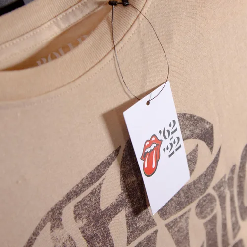 Vista 8 de Rolling Stones Men's Vintage 70's Logo Short Sleeve T-Shirt Beige