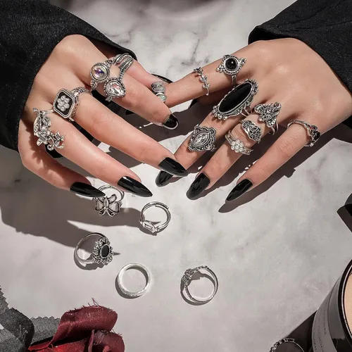 Vista 4 de Juego de anillos de nudillos de plata vintage para mujeres y hombres, anillos gruesos estéticos de serpiente grunge, apilables, anillo gótico