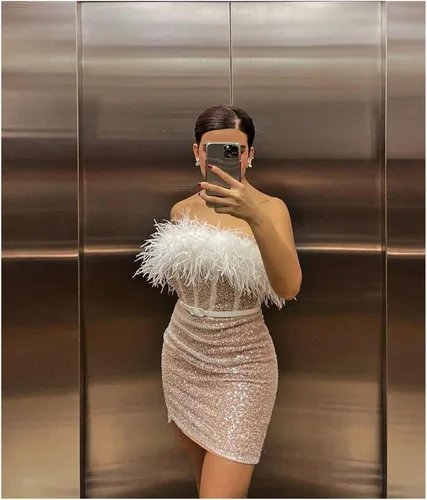 Vista 2 de Vestidos de regreso a casa para adolescentes 2022 para mujer, vestidos sexy de lentejuelas con plumas sintéticas, vestidos de club, vestidos