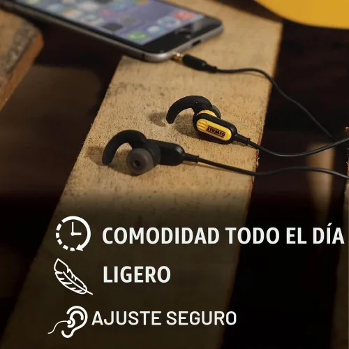 Vista 5 de DEWALT Auriculares con cable de alta resistencia con micrófono, auriculares con cable para obra 3.5mm, auriculares resistentes al agua de 3.5mm