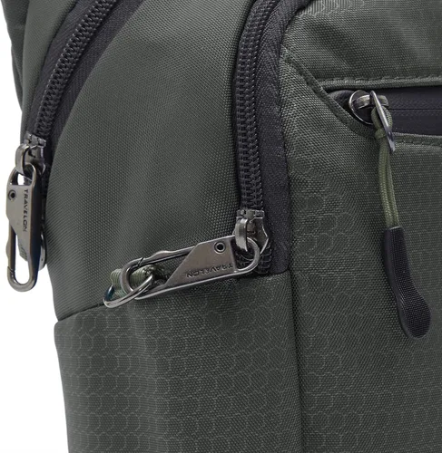 Vista 8 de Travelon Bolsa de viaje activa antirrobo, Carbón vegetal
