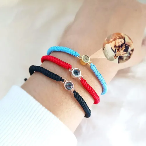 Vista 8 de Pulseras de proyección personalizadas con fotos, pulseras personalizadas para parejas con fotos de mascotas familiares para parejas, joyería