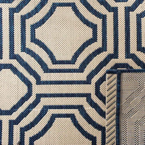 Vista 4 de SAFAVIEH Alfombra lavable al aire libre Courtyard Collection – 4' x 5'7", beige y azul marino, no desprende pelusa y fácil limpieza, ideal
