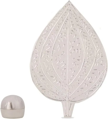 Vista 2 de Hoja de betel y betelnut en plata pura Paan y Supari en plata pura Religión hindú Artículos de oración