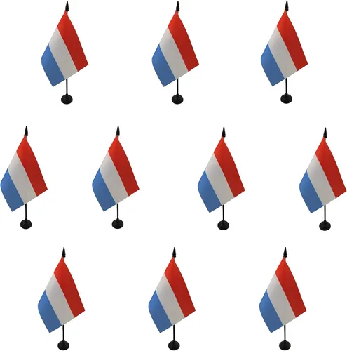 Vista 208 de AZ FLAG Aland Table Flag 4x6 in 100D Polyester Plastic Base Indoor use Finnish 15x10 cm desk flag stitched finish with reinforced edges with