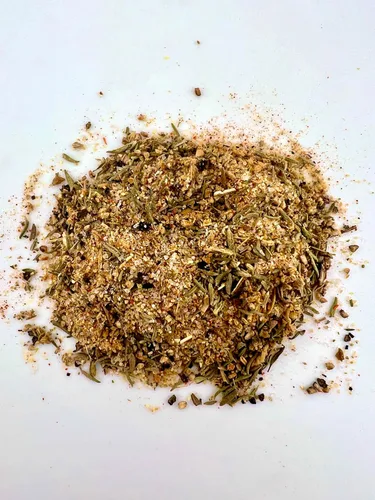 Vista 3 de Turbo Trusser Savory Rub Para pavo, pollo, pato, cerdo y verduras Sabor audaz, aromático y perfectamente equilibrado Hecho en los Estados