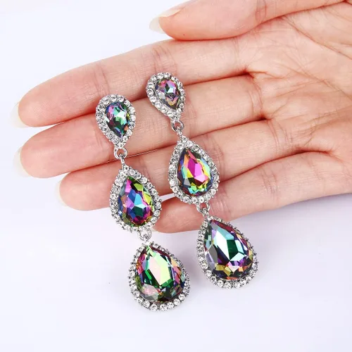 Vista 137 de EleQueen Pendientes de cristal austriaco en tono dorado para mujer, forma de pera de 2.5 pulgadas, color esmeralda