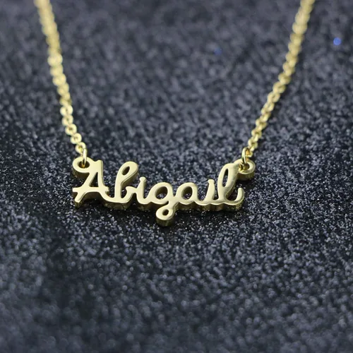 Vista 2 de Awegift - Collar personalizable para mujer con dije de nombre, chapado en oro de 18 quilates, ideal para dama de honor o mamá