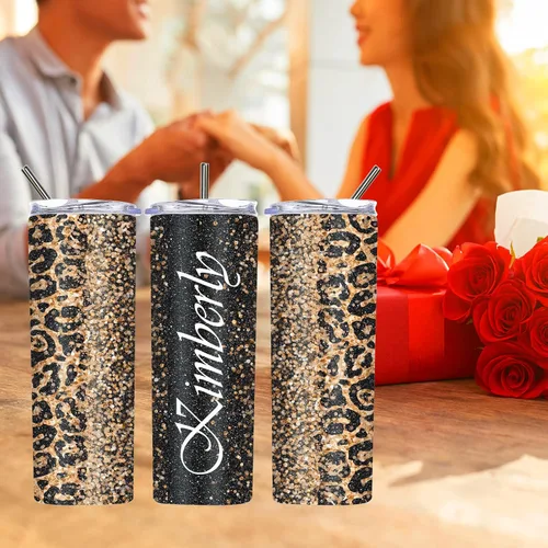 Vista 7 de Vasos personalizados con estampado de leopardo con tapas y pajitas, vasos delgados personalizados de 20 onzas con nombres para mujeres y hombres