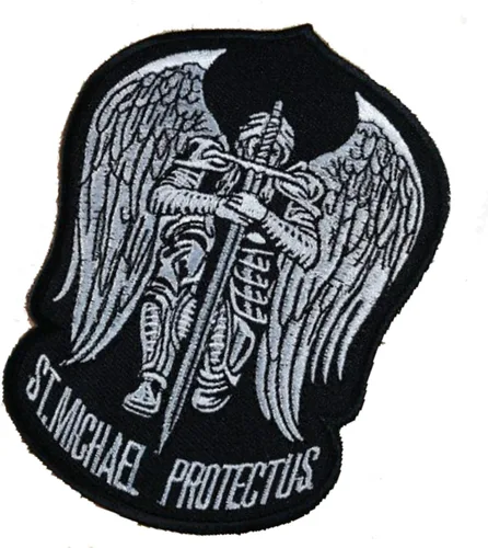 Vista 6 de St Michael Protect Us - Parche táctico bordado