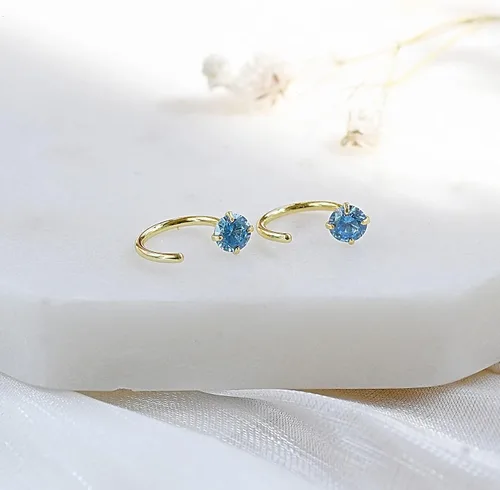 Vista 33 de Aretes pequeños de plata de ley 925 para mujer