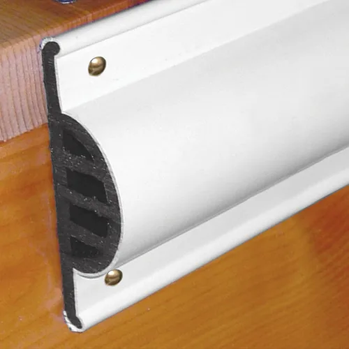 Vista 2 de Taylor Made Products Borde de muelle moldeado doble de grado comercial Gard lateral blanco, bobina de 10 pies - Protector de muelle con secciones