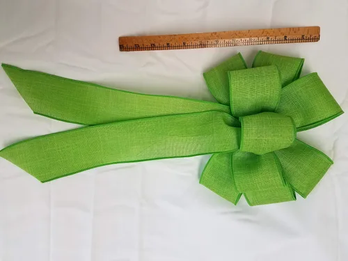 Vista 4 de 10" Lime Green Linen Wired Wreath Bow