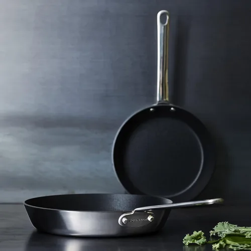 Vista 2 de Scanpan Stratanium+ - Juego de sartenes antiadherentes de acero inoxidable de 9.5 y 11 pulgadas con tapas, Maitre D', fabricado en Dinamarca