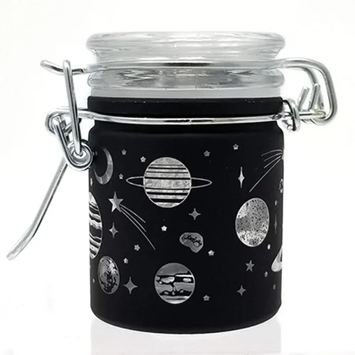 Vista 2 de Frasco hermético de vidrio para almacenamiento de hierbas con tapa de cierre hermético en variedad de diseños (Negro Esmerilado Galaxia)
