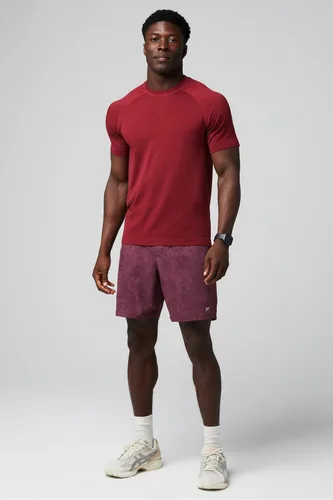 Vista 6 de Fabletics Camiseta The Training Day para hombre, rendimiento, correr, entrenamiento, gimnasio, transpirable, elástica en 4 direcciones