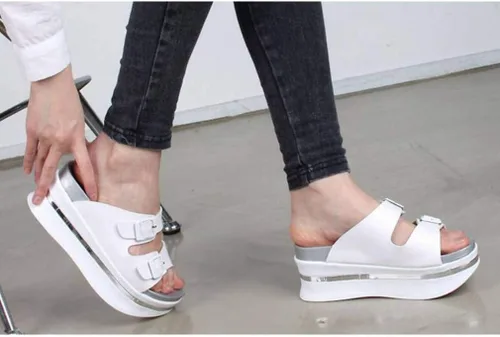 Vista 2 de EpicStep Sandalias con plataforma acolchada y puntera abierta para mujer, tacón alto, con hebilla de verano, 5.5