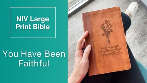 Vista 7 de Biblia NIV de letra manuscrita y grabado láser de letra grande, regalo personalizado, grabado de nombre personalizado disponible