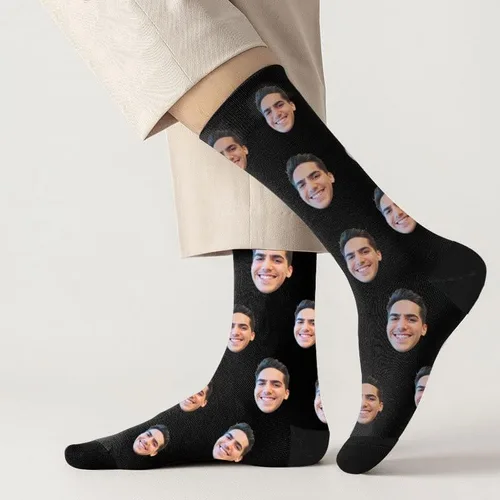 Vista 4 de Calcetines personalizados con foto, calcetines de cara personalizados para hombres, regalos divertidos personalizados para papá, Navidad