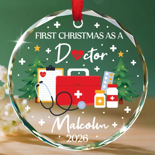 Vista 17 de Un médico verdaderamente asombroso es difícil de encontrar Adornos de vidrio, Adorno de Navidad personalizado de agradecimiento al médico 2025