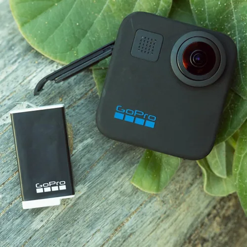 Vista 3 de GoPro Batería Recargable Enduro (MAX) - Accesorio Oficial de GoPro