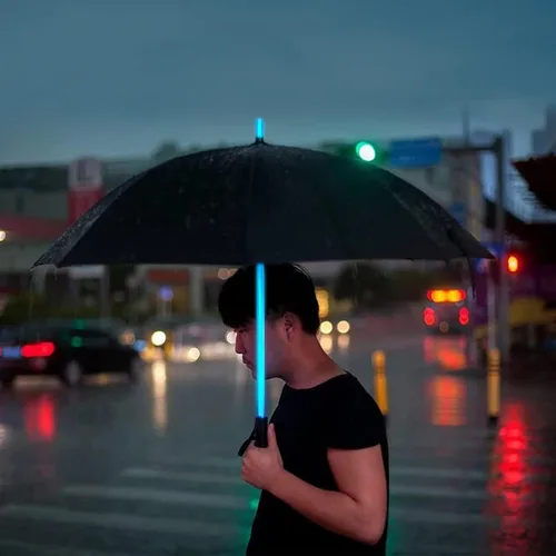 Vista 7 de Paraguas con diseño de espada láser Bestkee luz LED de 7 colores empuñadura integrada en la parte inferior