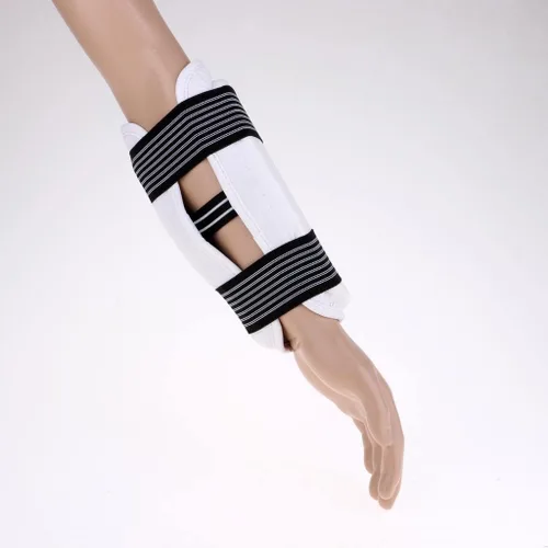 Vista 3 de LoveinDIY Kickboxing Elbow Guards Karate Training Boxing Arm for Youth Adult