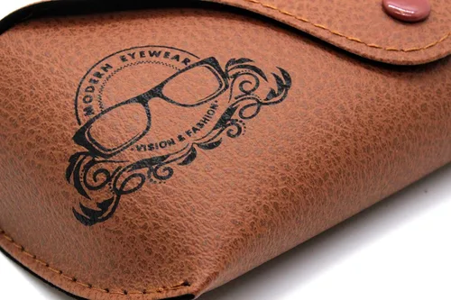 Vista 4 de Modern Eyewear Funda de cuero para gafas de sol portátil para mujeres y hombres