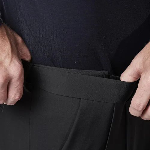 Vista 4 de Haggar - Pantalón caqui prémium para hombre, no requiere planchado, ajuste clásico, pliegues en la parte delantera, tallas regulares y Big and Tall
