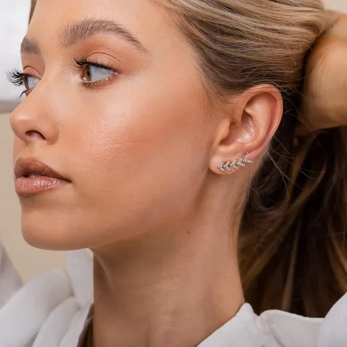 Vista 4 de PAVOI 14K Gold Plated Cubic Zirconia Ear Crawler Earrings - Faux Diamond Arrow Ear Climber Fashion Earrings for Women