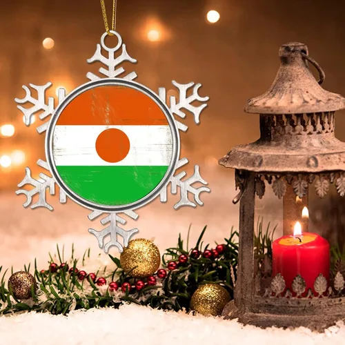 Vista 3 de Níger - Adorno de Navidad con copo de nieve de metal, regalo patriótico de recuerdo para árbol de Navidad, adornos colgantes de bandera nacional