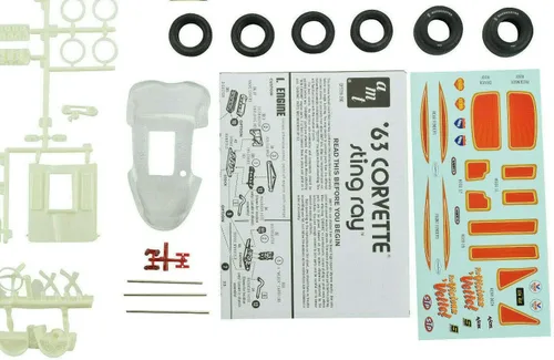 Vista 9 de AMT/Premium Hobbies 1963 Corvette Sting Ray 1:25 Kit de coche modelo de plástico CP7728