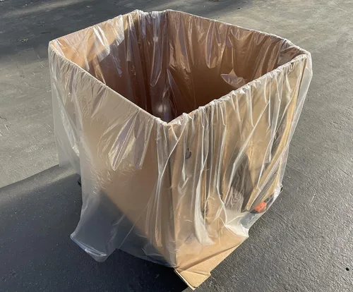 Vista 3 de Sandbaggy Gaylord & Bolsas para contenedores Fabricado en Estados Unidos Los forros se adaptan a cajas de hasta 55 x 55 x 75 pulgadas