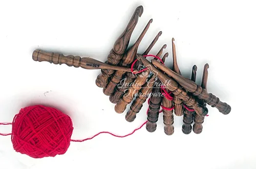 Vista 6 de Ganchos de ganchillo de madera tallados a mano, mango de palisandro, gancho de ganchillo de punto, aguja de tejer, hilo de tejer, el mejor regalo