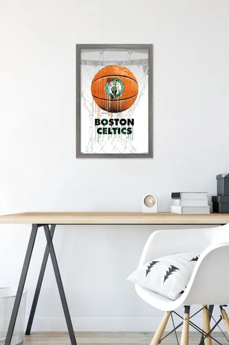 Vista 6 de Trends International NBA Boston Celtics - Póster de pared Drip Ball 20, 14.725 x 22.375 pulgadas, versión enmarcada de madera de granero