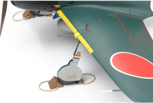 Vista 6 de Tamiya Mitsubishi A6M5/5A Zero