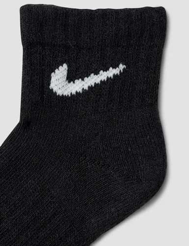Vista 33 de Nike Kids' 6-Pack Performance Socks