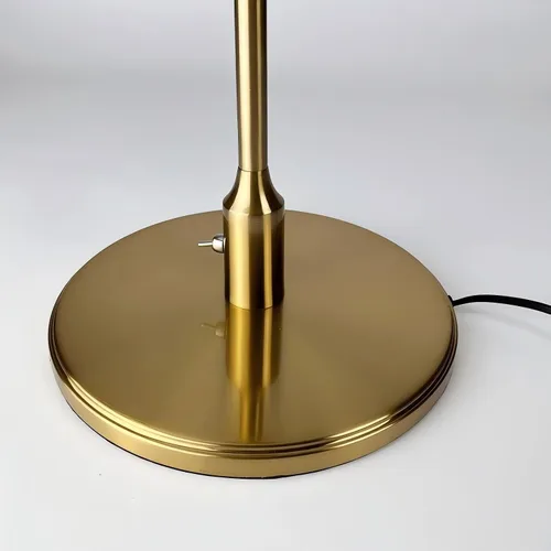 Vista 6 de Lámpara de mesa moderna de metal y vidrio, lámpara de mesa decorativa, lámpara de mesa para sala de estar, dormitorio, sala de estudio, 12.6 x 16.5
